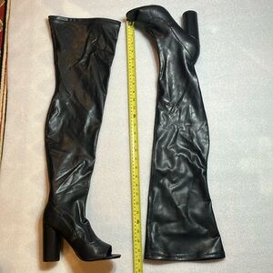 Steve Madden thigh high open toe peep toe PU boots. Unworn.
